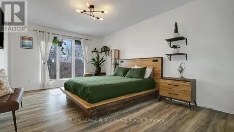 510 Foxview Place Ottawa ON K1K 4C4