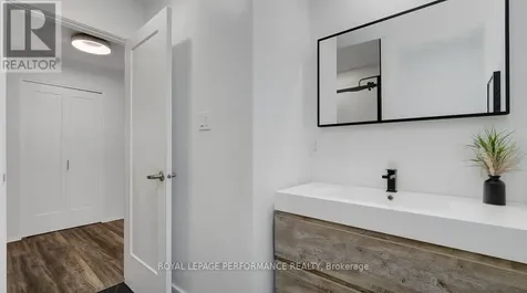 510 Foxview Place Ottawa ON K1K 4C4