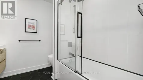 510 Foxview Place Ottawa ON K1K 4C4