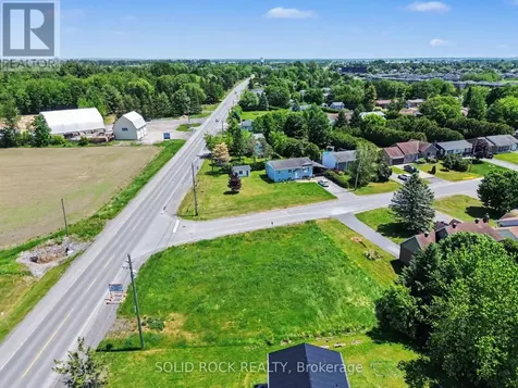 879 Principale Street Casselman ON K0A 1M0