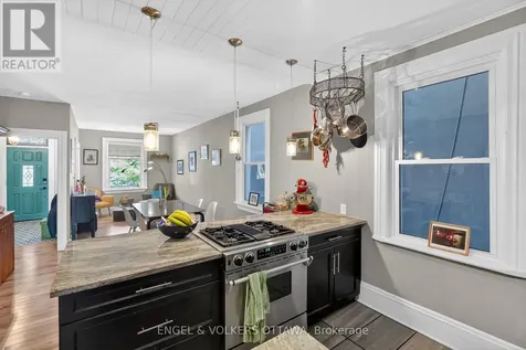 438 Byron Avenue Ottawa ON K1Z 6Z4