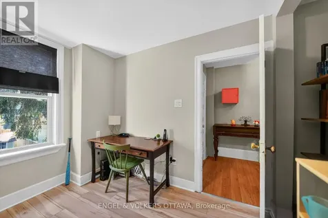 438 Byron Avenue Ottawa ON K1Z 6Z4