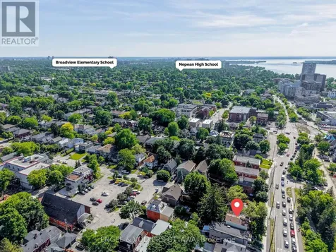 438 Byron Avenue Ottawa ON K1Z 6Z4