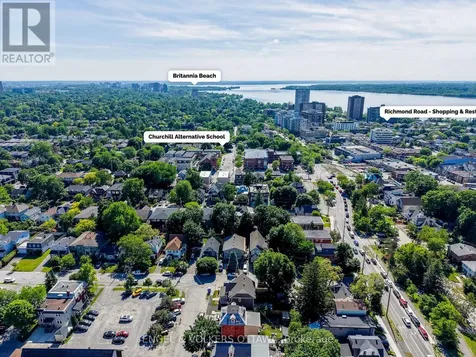 438 Byron Avenue Ottawa ON K1Z 6Z4