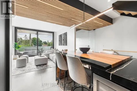 322 Perrier Avenue Ottawa ON K1L 5C7