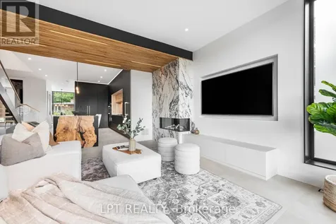 322 Perrier Avenue Ottawa ON K1L 5C7