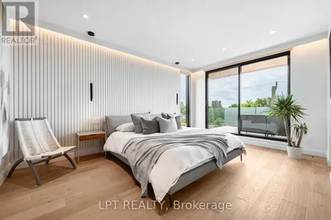 322 Perrier Avenue Ottawa ON K1L 5C7