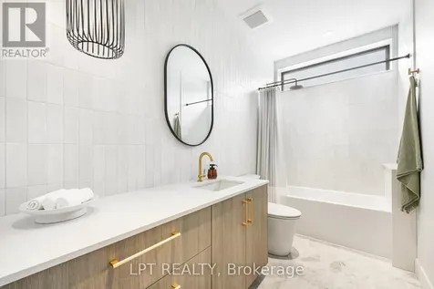 322 Perrier Avenue Ottawa ON K1L 5C7