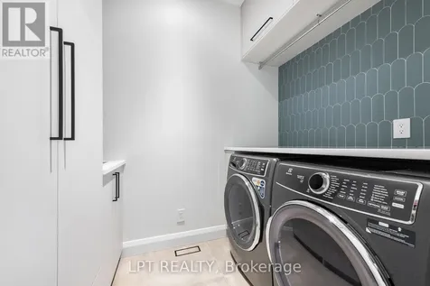 322 Perrier Avenue Ottawa ON K1L 5C7