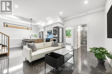 322 Perrier Avenue Ottawa ON K1L 5C7