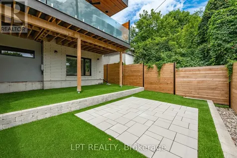 322 Perrier Avenue Ottawa ON K1L 5C7