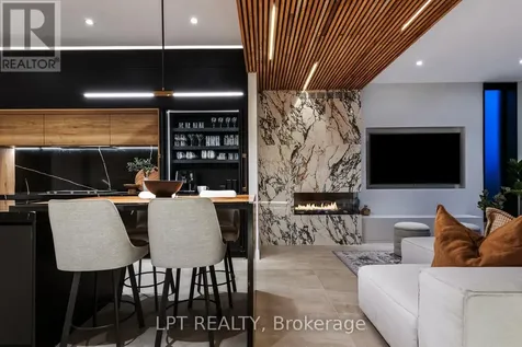 322 Perrier Avenue Ottawa ON K1L 5C7