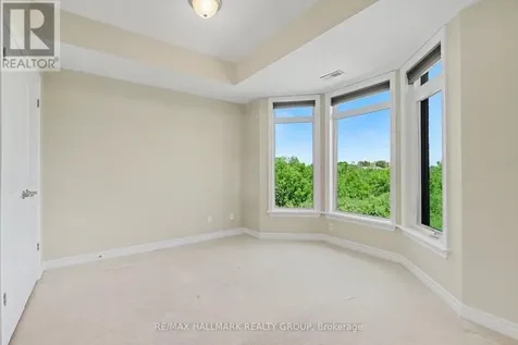 755 Beauparc Private Ottawa ON K1J 0B5