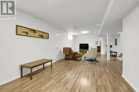 731 Dovercourt Avenue Ottawa ON K2A 0W9