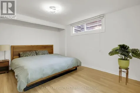 731 Dovercourt Avenue Ottawa ON K2A 0W9