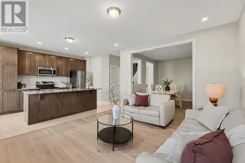 124 Mandalay Street Ottawa ON K4A 1A6