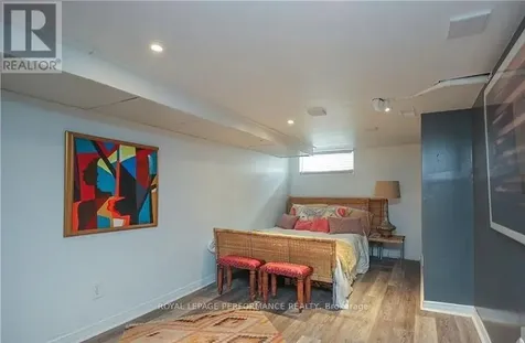 168 Stewart Street West Ottawa ON K1N 6J9
