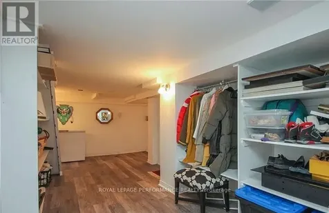 168 Stewart Street West Ottawa ON K1N 6J9