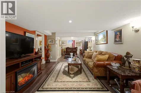 123 Oak Park Drive Waterloo ON N2K 0B3