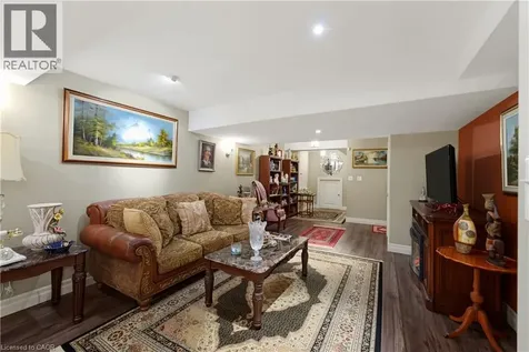 123 Oak Park Drive Waterloo ON N2K 0B3
