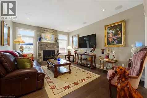 123 Oak Park Drive Waterloo ON N2K 0B3