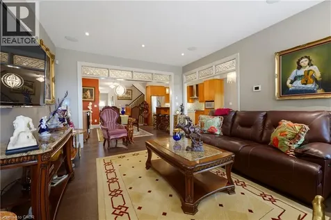 123 Oak Park Drive Waterloo ON N2K 0B3