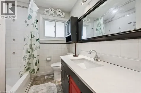 134 Westmount Road East Kitchener ON N2M 4Y5