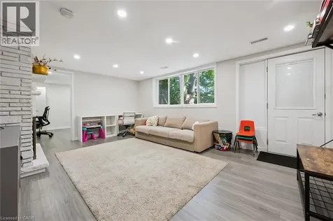 134 Westmount Road East Kitchener ON N2M 4Y5