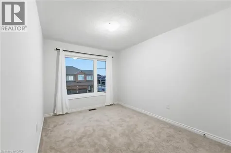 9 Admiral Road Welland ON L3B 0H3