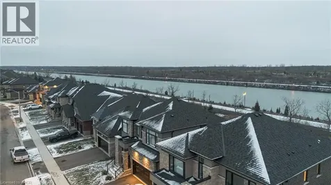 9 Admiral Road Welland ON L3B 0H3