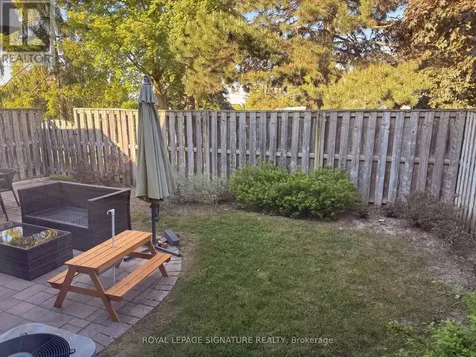 14 Williamsburg Road Kitchener ON N2E 1W1