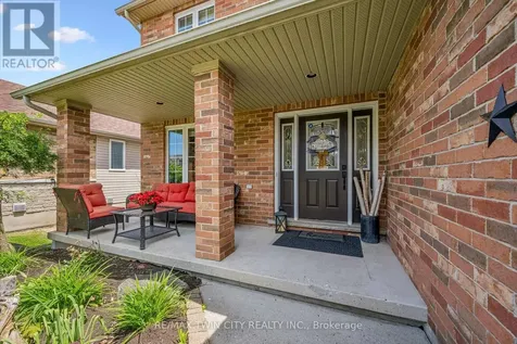 15 Zinkann Crescent Wellesley ON N0B 2T0