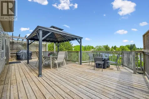 15 Zinkann Crescent Wellesley ON N0B 2T0