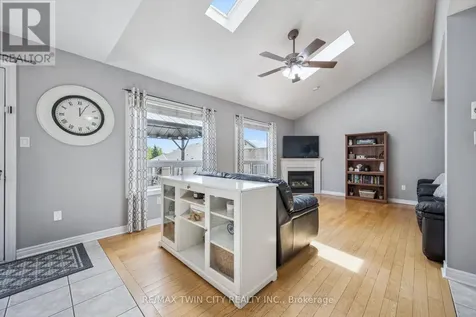 15 Zinkann Crescent Wellesley ON N0B 2T0