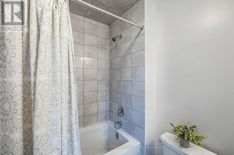 31 Rainey Drive East Luther Grand Valley ON L9W 7R5