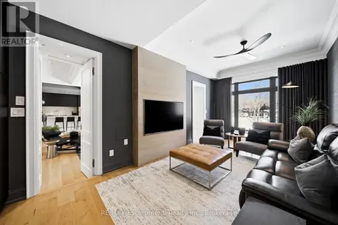 3205 Highpoint Court Burlington ON L7P 0P9