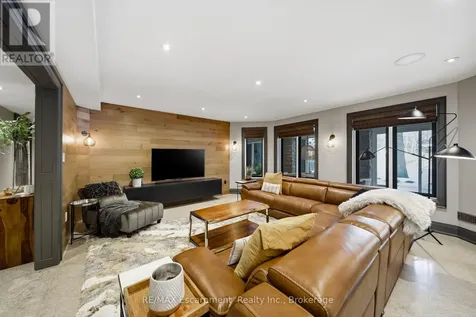 3205 Highpoint Court Burlington ON L7P 0P9
