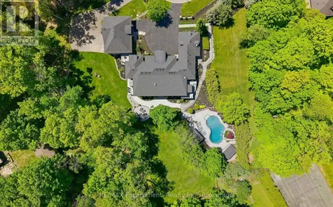 3205 Highpoint Court Burlington ON L7P 0P9
