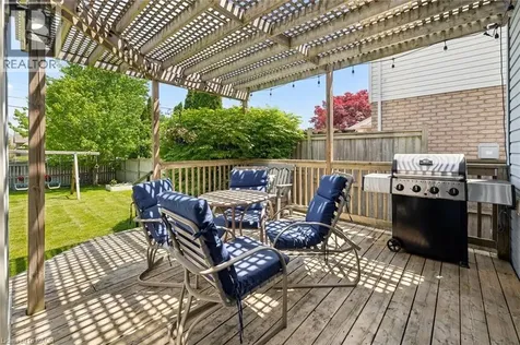 644 Yarmouth Drive Waterloo ON N2K 4C2