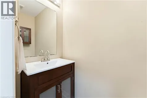 110 Highland Road East Kitchener ON N2M 3S1