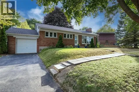 17 Orchard Crescent Guelph ON N1E 1W9