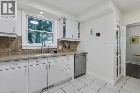 17 Orchard Crescent Guelph ON N1E 1W9