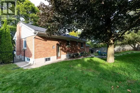 17 Orchard Crescent Guelph ON N1E 1W9