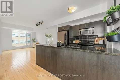 575 Byron Avenue Ottawa ON K2A 1R7