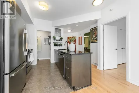 575 Byron Avenue Ottawa ON K2A 1R7