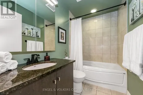 575 Byron Avenue Ottawa ON K2A 1R7