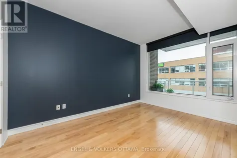 575 Byron Avenue Ottawa ON K2A 1R7
