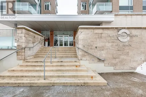 575 Byron Avenue Ottawa ON K2A 1R7