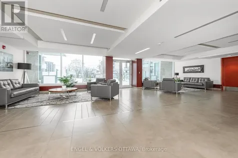575 Byron Avenue Ottawa ON K2A 1R7