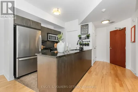 575 Byron Avenue Ottawa ON K2A 1R7
